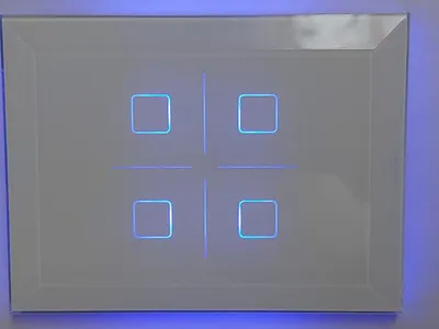 Przycisk dotykowy z poświatą LED